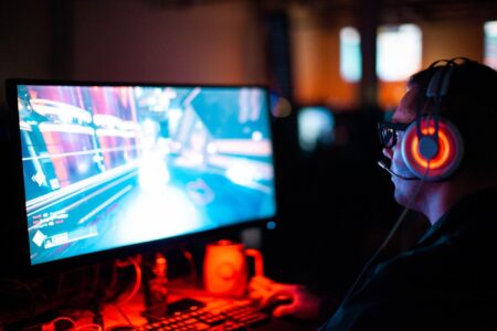 Navigating Online Gaming Marketplaces: Tips For Smart And Secure Purchases
