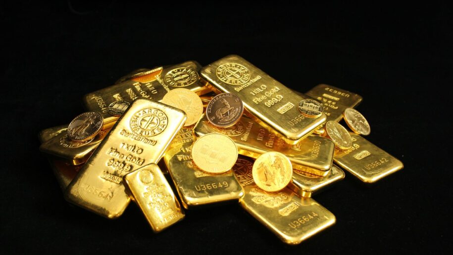 Embrace the Wealth Why Buying Gold Shines Bright This Season