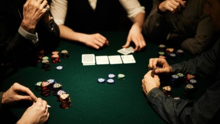 The Art of the Poker Game: A Comprehensive Guide for Gaming Enthusiasts