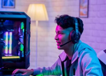 How To Turn Your Gaming Skills Into a Freelance Career