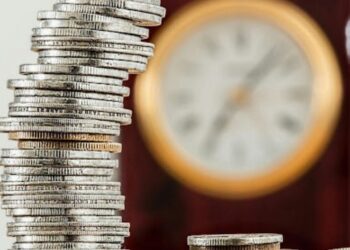 The Ultimate Guide to Saving Money While Studying Abroad