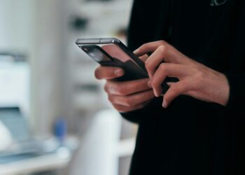 Mobile-First Gambling: Best Apps for the Modern Expat in Europe