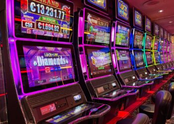 What Canadian Players Should Check Before Claiming an Online Casino Bonus in 2026