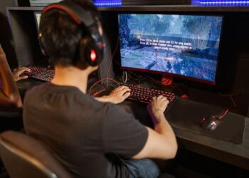 How Close Should You Sit to Your Monitor When Gaming?